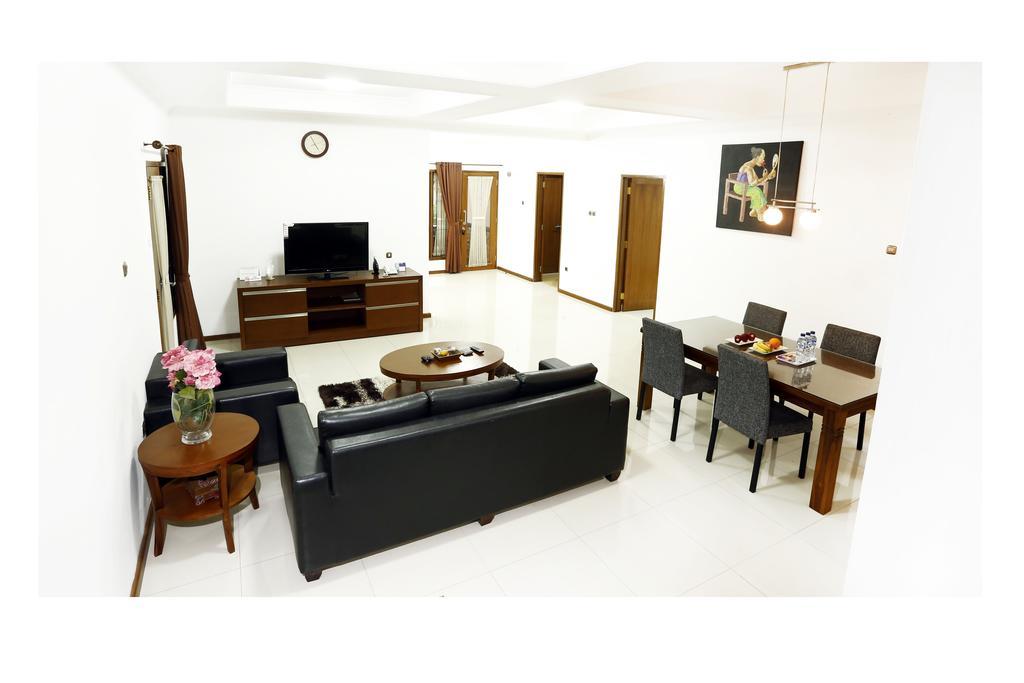 Kuldesak Villas Bandung Luaran gambar