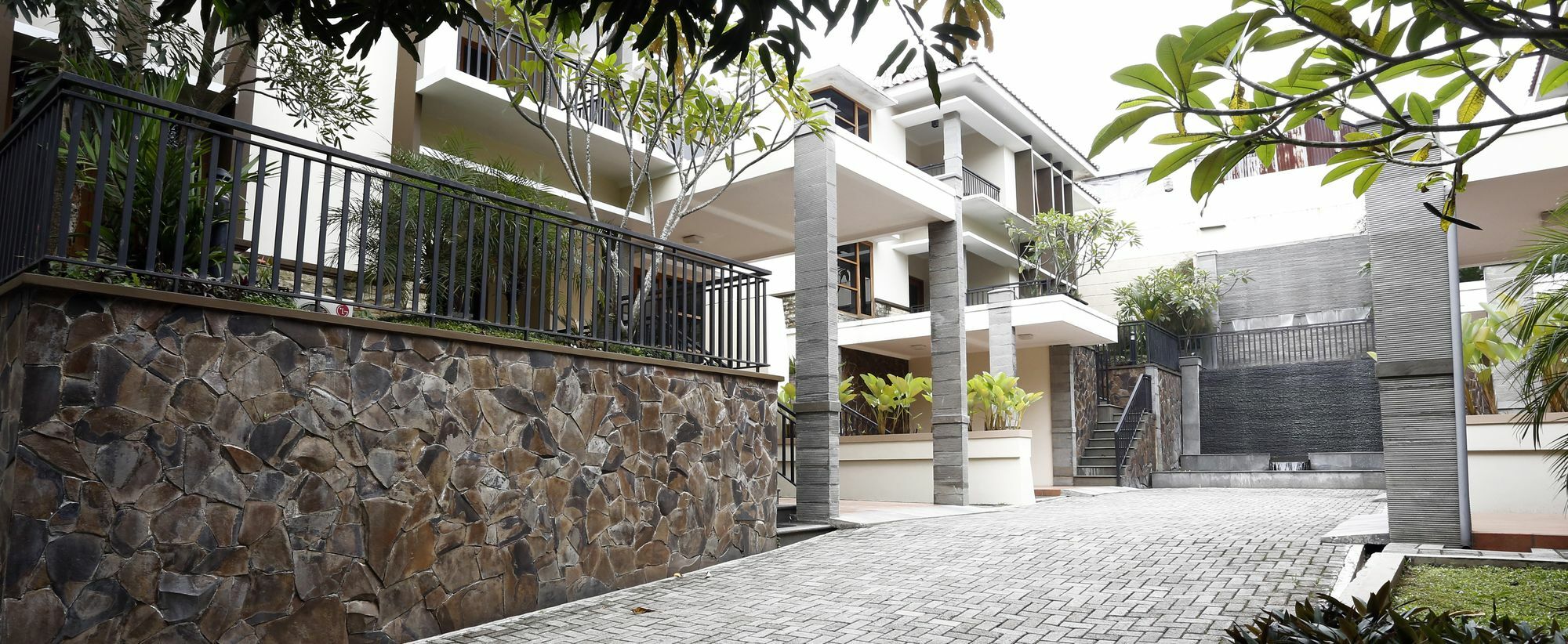 Kuldesak Villas Bandung Luaran gambar